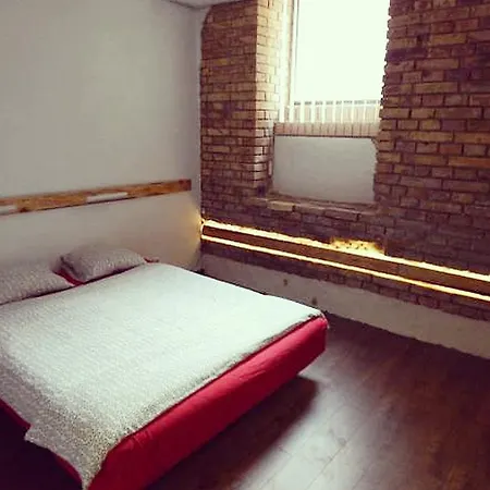 Hostel Krudy12 *