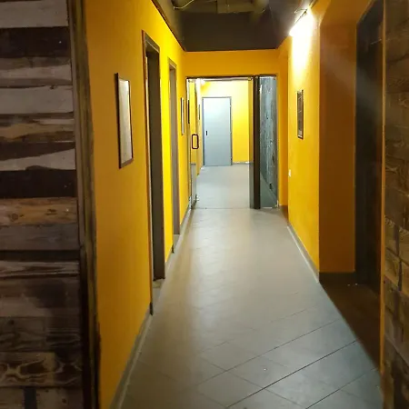 Hostel Krudy12 *