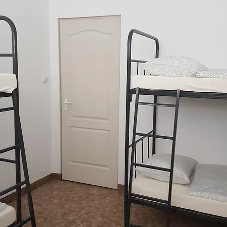 Krudy12 Hostel *